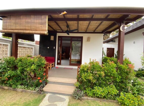 Room B King Room with One King Bed